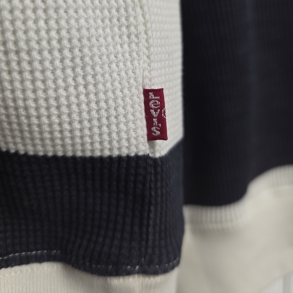 Levi's Men's Navy Blue  and White Striped Hoodie Size Medium - Picture 6 of 6